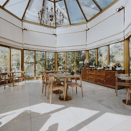 Ξενοδοχείο Grape 5*