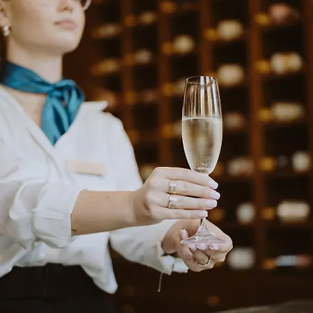 Grape 5* 弗罗茨瓦夫