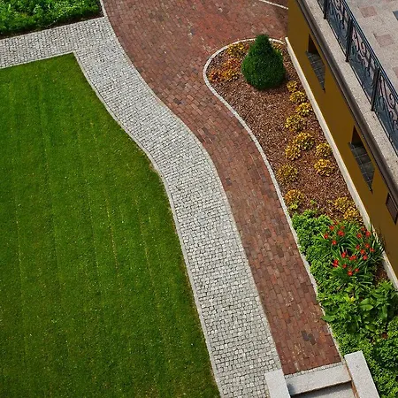 Grape Ξενοδοχείο 5*